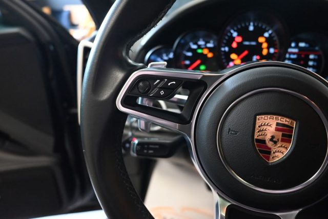PORSCHE Cayenne usata 122