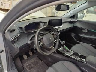 PEUGEOT 208 usata, con Autoradio