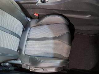 PEUGEOT 3008 usata, con Cruise Control