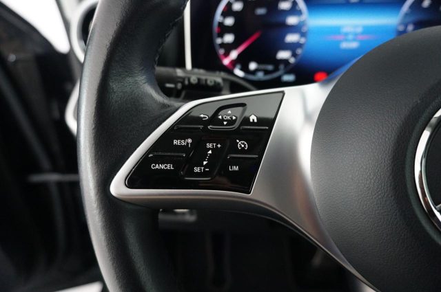 MERCEDES-BENZ C 220 usata, con Touch screen