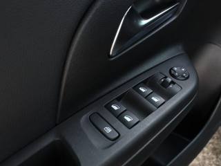 OPEL Corsa usata, con Airbag testa