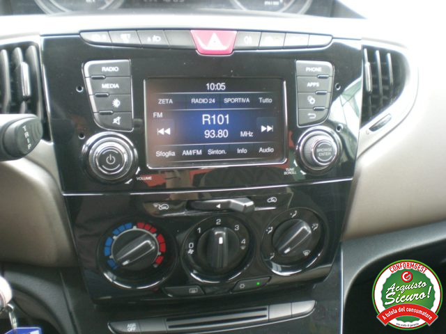 LANCIA Ypsilon usata 15