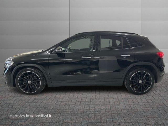 MERCEDES-BENZ GLA 200 usata, con Autoradio