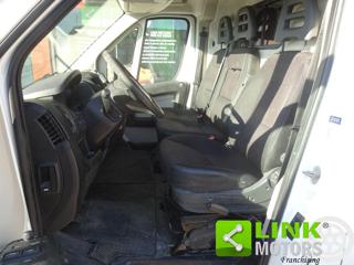 PEUGEOT Boxer usata, con Airbag