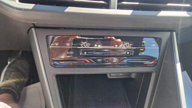 VOLKSWAGEN Taigo usata, con Cruise Control