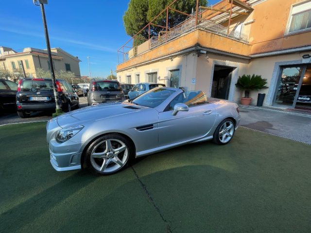 MERCEDES-BENZ SLK 200 usata, con Sistema di navigazione
