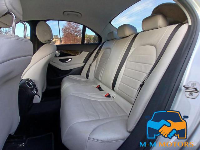 MERCEDES-BENZ C 250 usata, con Sedile posteriore sdoppiato