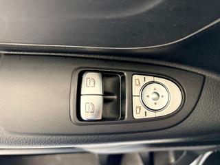 MERCEDES-BENZ Vito usata, con Cronologia tagliandi
