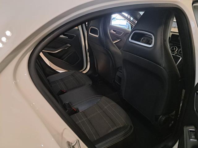 MERCEDES-BENZ A 180 usata, con Lettore CD
