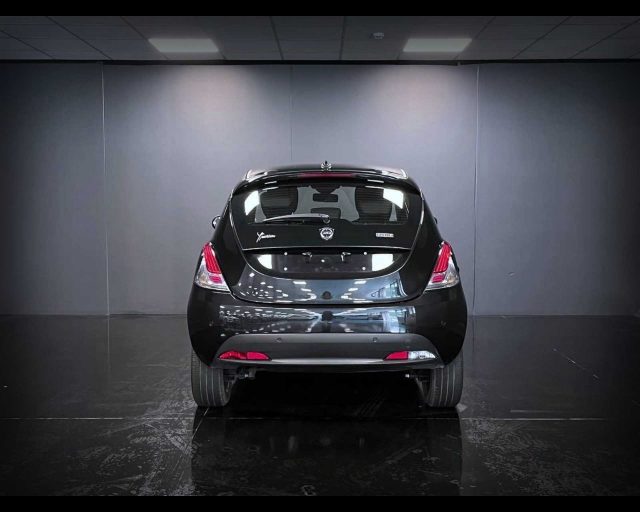 LANCIA Ypsilon usata, con Chiusura centralizzata