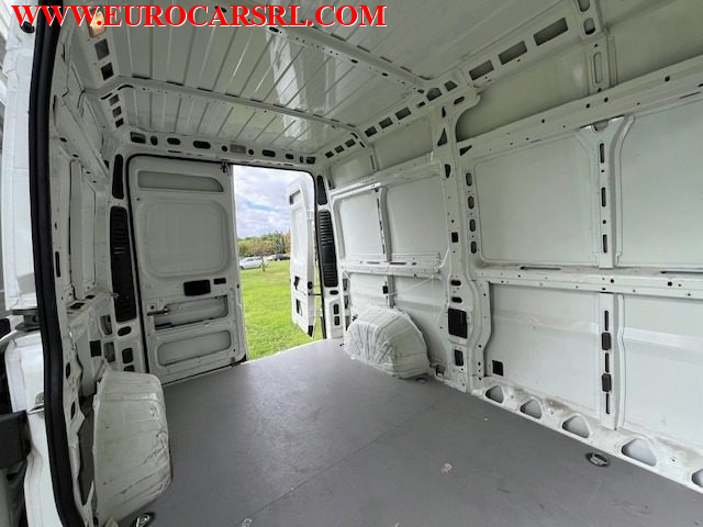 PEUGEOT Boxer usata 17