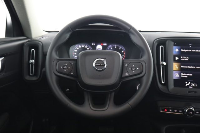 VOLVO XC40 usata 5