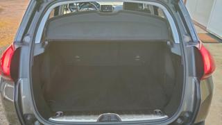 PEUGEOT 2008 usata, con Climatizzatore