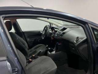 FORD Fiesta usata, con Chiusura centralizzata