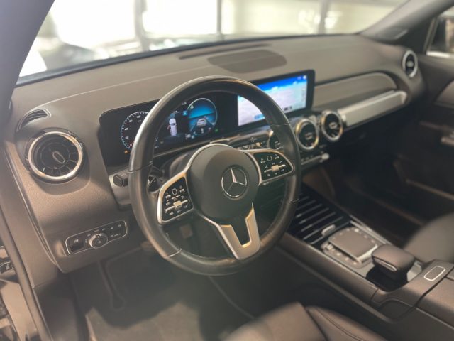 MERCEDES-BENZ GLB 200 usata, con Sensori di parcheggio posteriori