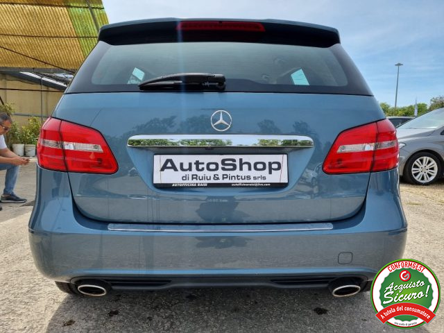 MERCEDES-BENZ B 180 usata, con Autoradio