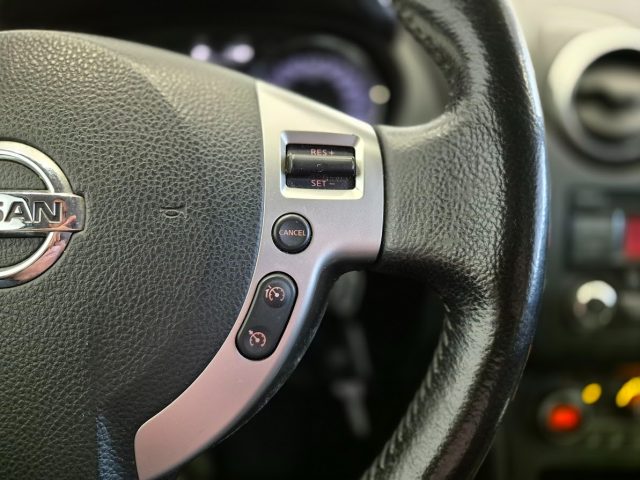 NISSAN Qashqai usata, con Specchietti laterali elettrici