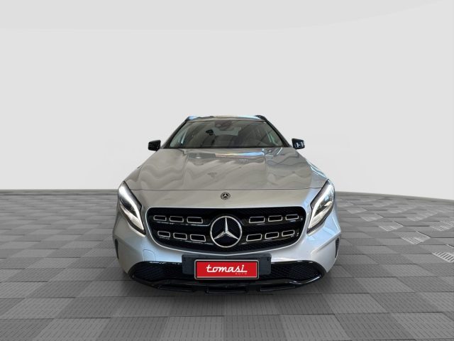 MERCEDES-BENZ CLA usata 3