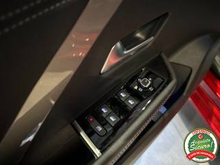 OPEL Astra usata, con Touch screen