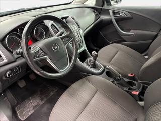 OPEL Astra usata, con USB