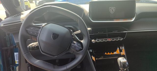 PEUGEOT 2008 usata, con Controllo automatico clima