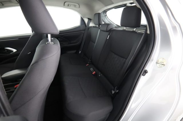 TOYOTA Yaris usata 3