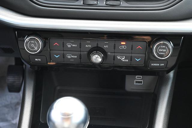 JEEP Compass usata, con Park Distance Control