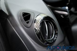 RENAULT Clio usata, con Fari full-led