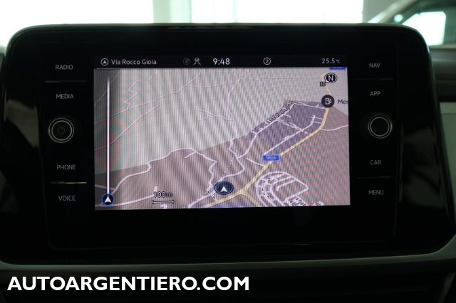 VOLKSWAGEN T-Roc usata, con Controllo automatico clima