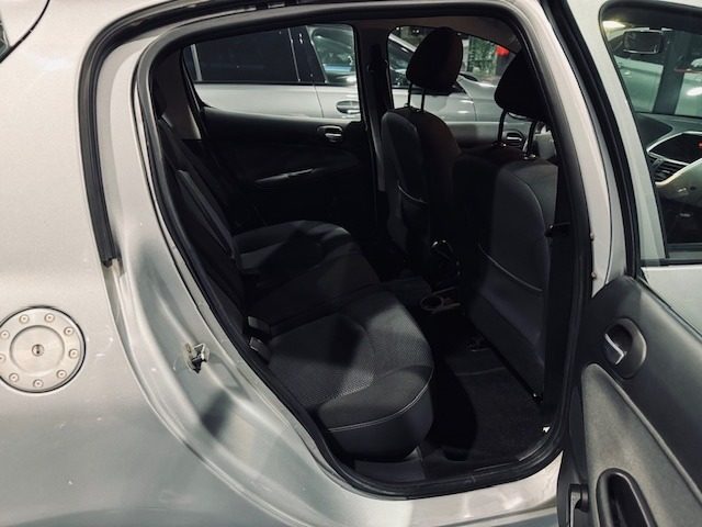 PEUGEOT 206 usata, con Sound system
