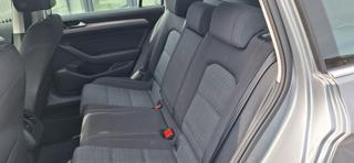 VOLKSWAGEN Passat Variant usata, con Airbag laterali