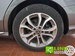 MERCEDES-BENZ C 200 usata 32