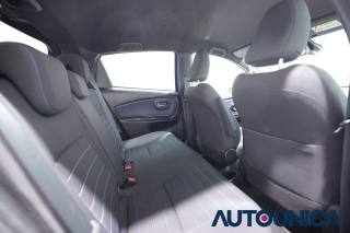 TOYOTA Yaris usata 49