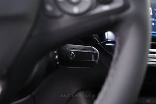 OPEL Corsa usata, con Specchietti laterali elettrici