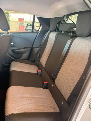 OPEL Corsa usata, con Fari LED