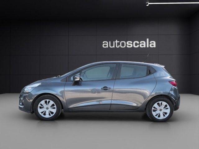 RENAULT Clio usata, con Airbag