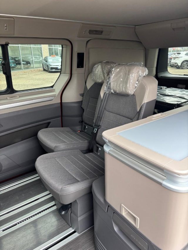 VOLKSWAGEN California usata, con Tettuccio apribile