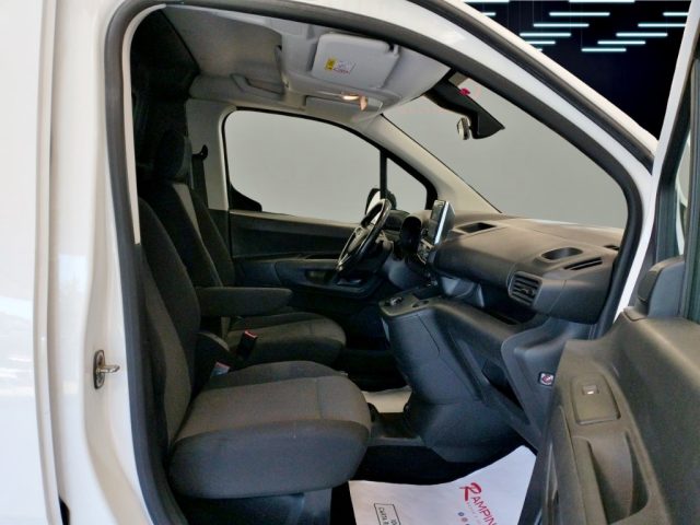 OPEL Combo usata 14