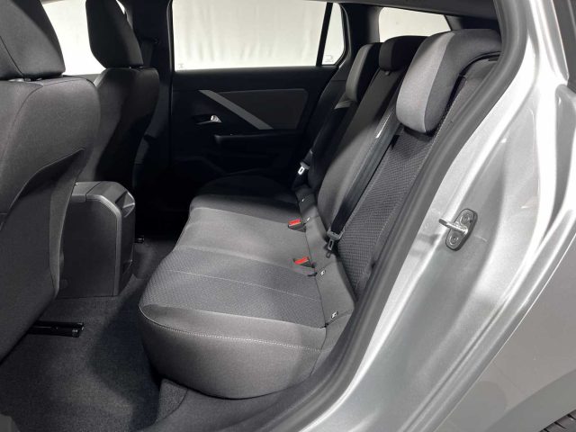 OPEL Astra usata, con Servosterzo