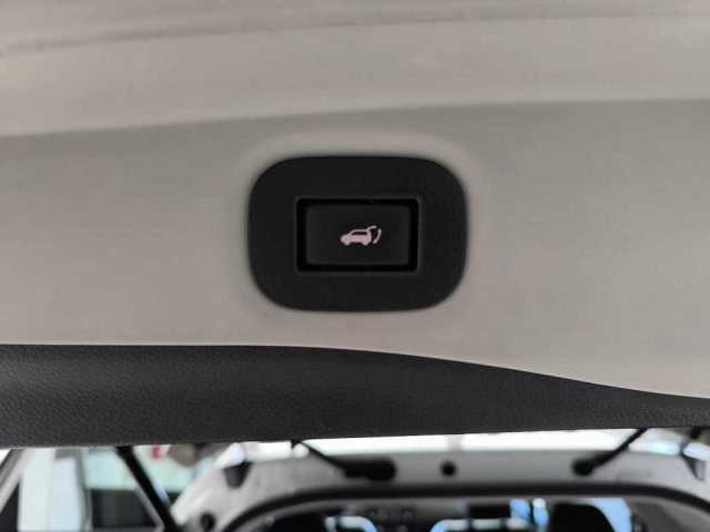 NISSAN X-Trail usata, con Specchietti laterali elettrici