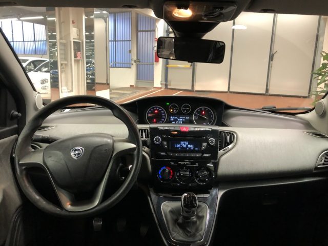 LANCIA Ypsilon usata 11
