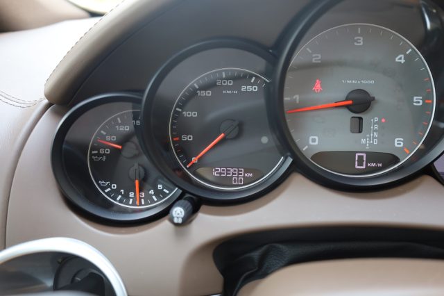 PORSCHE Cayenne usata, con Fari LED