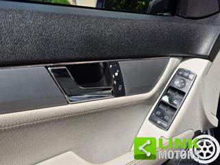MERCEDES-BENZ C 320 usata, con Sedili riscaldati