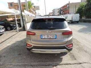 HYUNDAI Santa Fe usata, con Controllo trazione