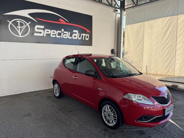 LANCIA Ypsilon usata, con Airbag