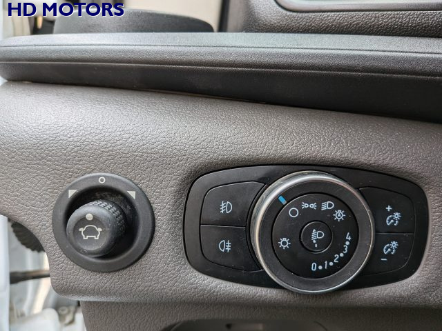 FORD Transit usata, con USB