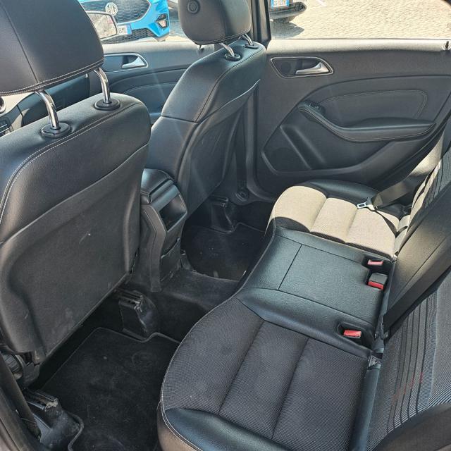 MERCEDES-BENZ B 180 usata, con Cruise Control