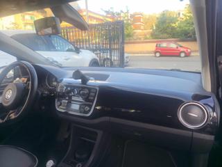 VOLKSWAGEN up! usata, con Chiusura centralizzata