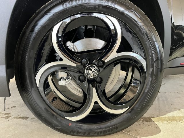 ALFA ROMEO Junior usata, con Volante multifunzione