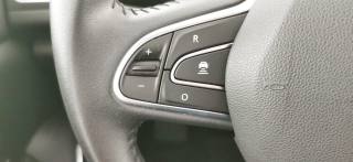 RENAULT Megane usata, con Sensori di parcheggio anteriori